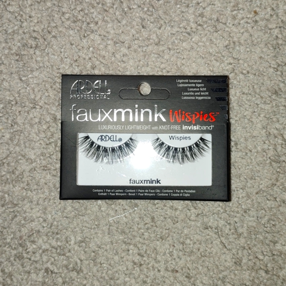 Faux lashes